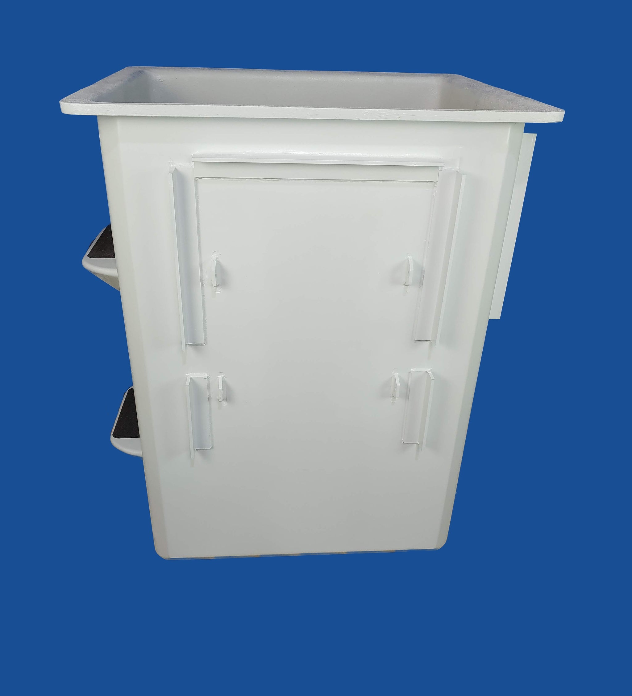 Buckets Hi Ranger 5H (Wide) 24" x 30" x 42" Steps Left